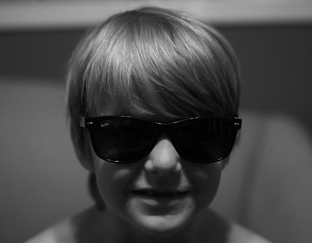 B and W Challenge - Day 2 - Sunnies by jawere