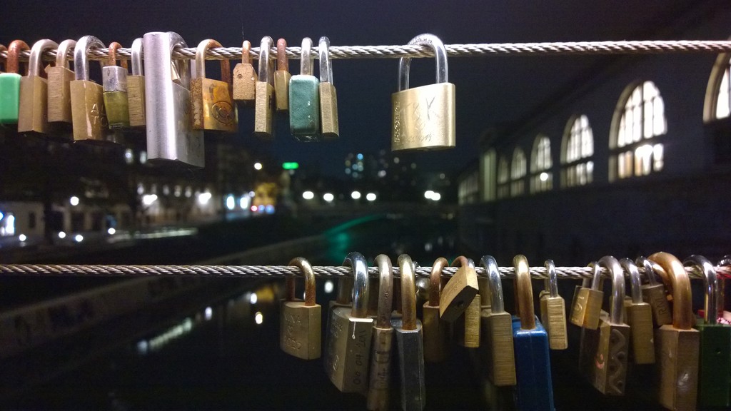 Locks by petaqui