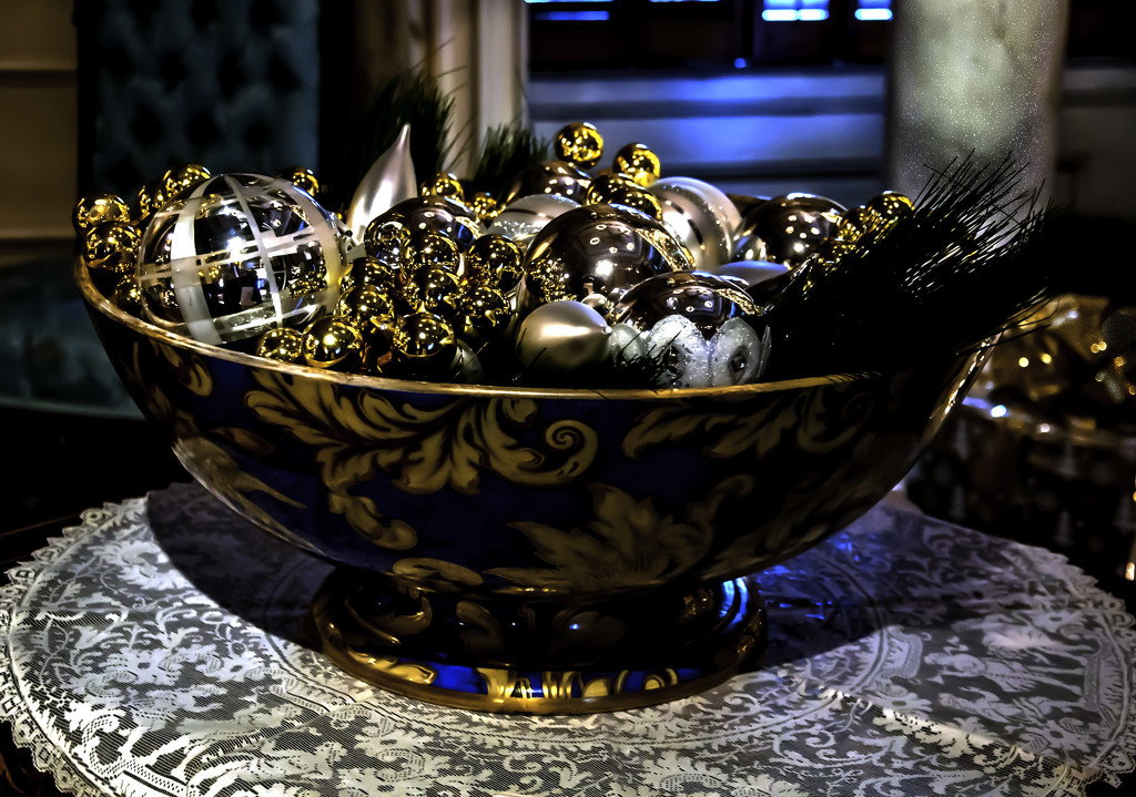 Bowl of beauty by joansmor