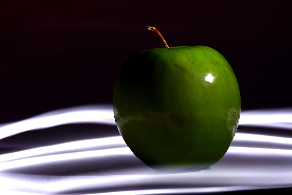 Little green apple by jayberg