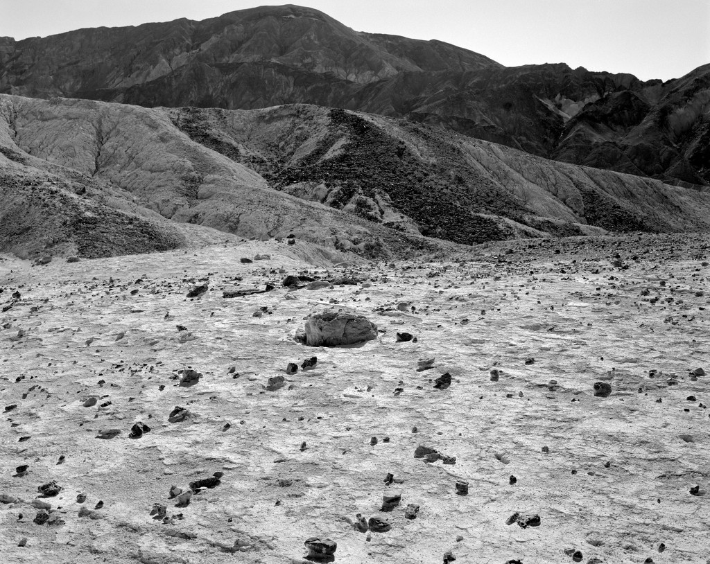 Rocks on a mesa by peterdegraaff