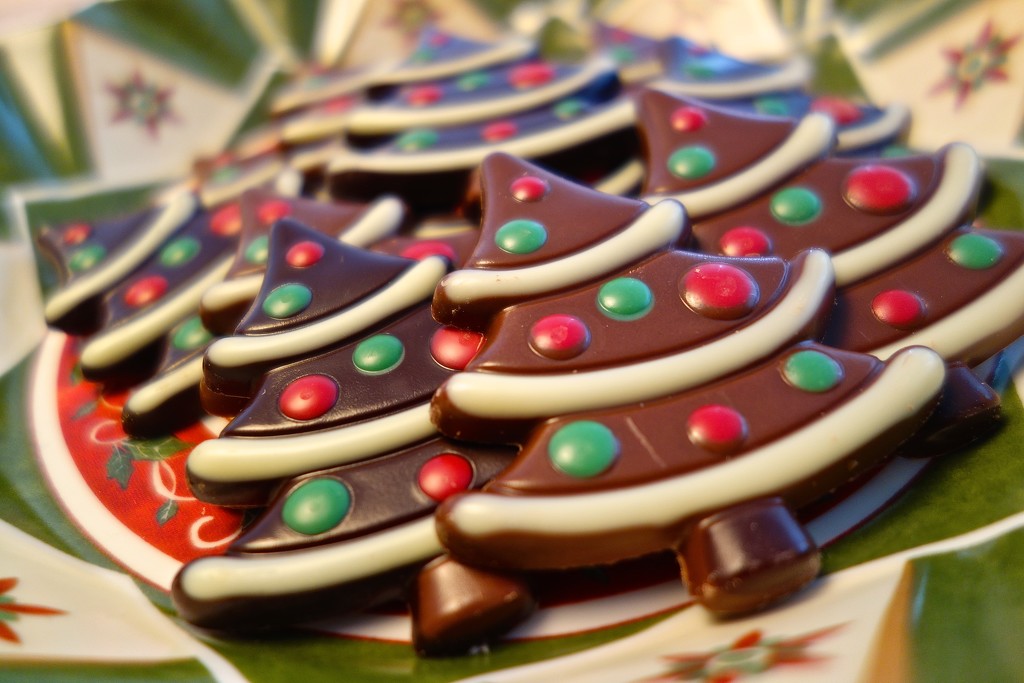 Chocolate Christmas trees. Advent calendar, day 11. by cocobella