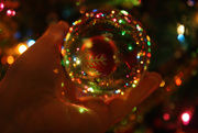 13th Dec 2014 - Holiday13 - Ornament through the ball