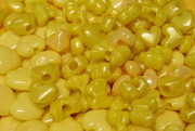 27th Nov 2009 - Just yellow beads