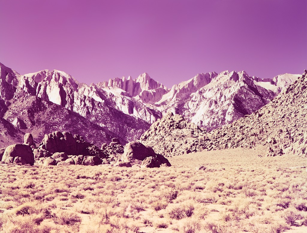 In the Alabama Hills by peterdegraaff