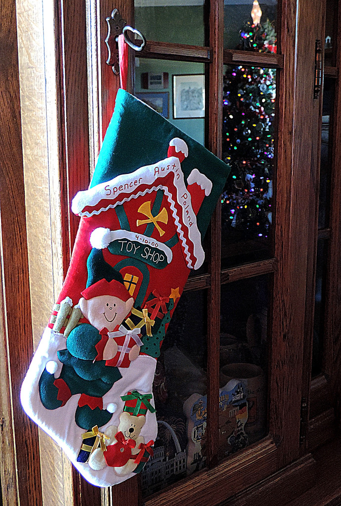 The stockings are hung..... by homeschoolmom