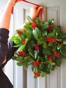 18th Dec 2014 - Hanging the wreath