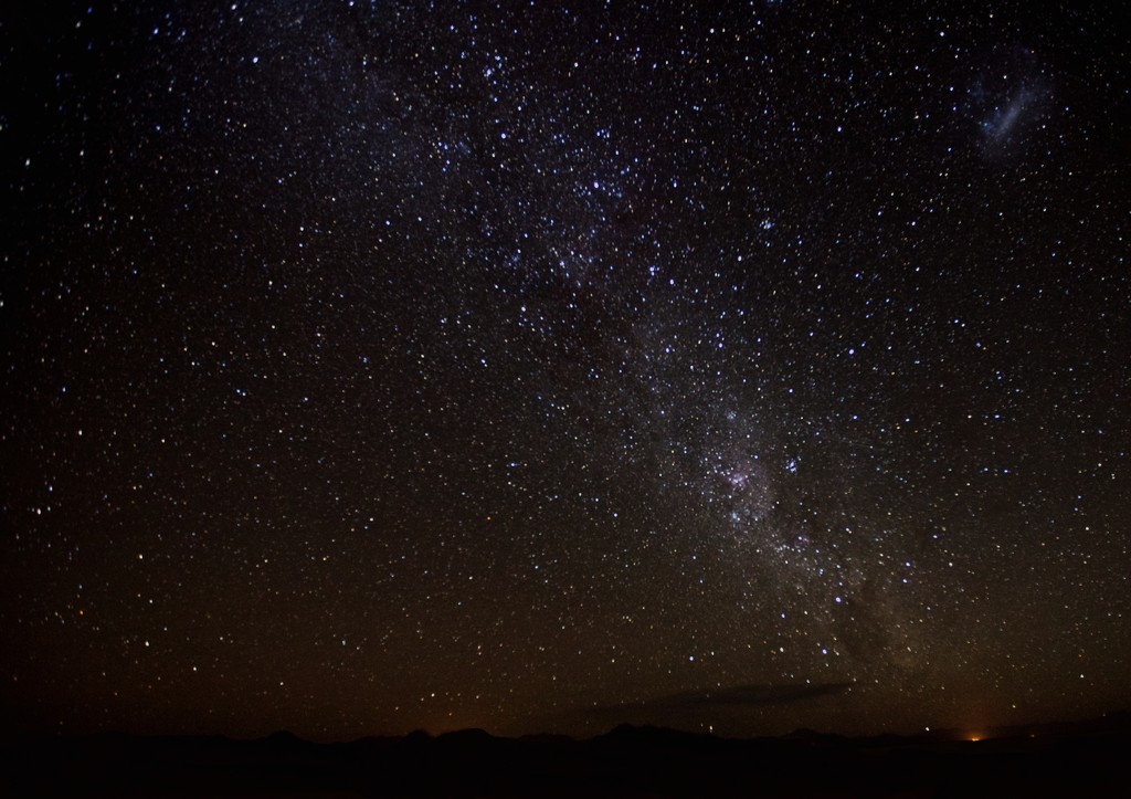 Milky Way over the Atacama Desert by jyokota