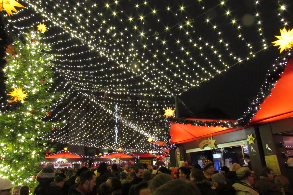 Cologne Christmas market by the Dom by bizziebeeme