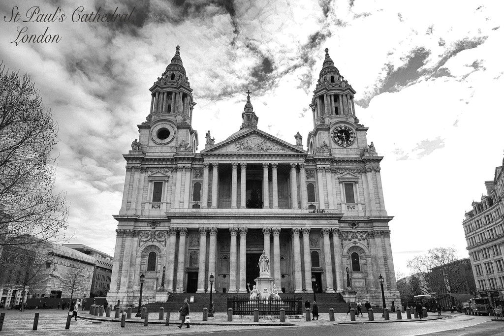 St Paul's Cathedral, London by jamibann