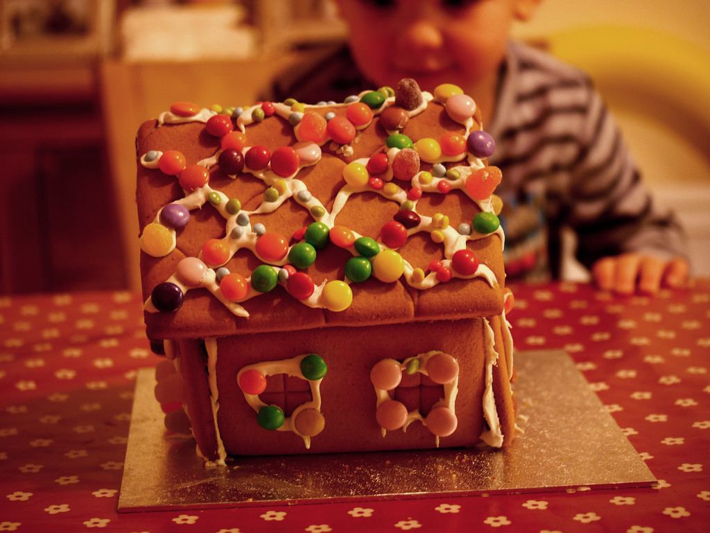 Gingerbread House by newbank