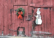 26th Dec 2014 - Holiday 26 - Decorated barn door