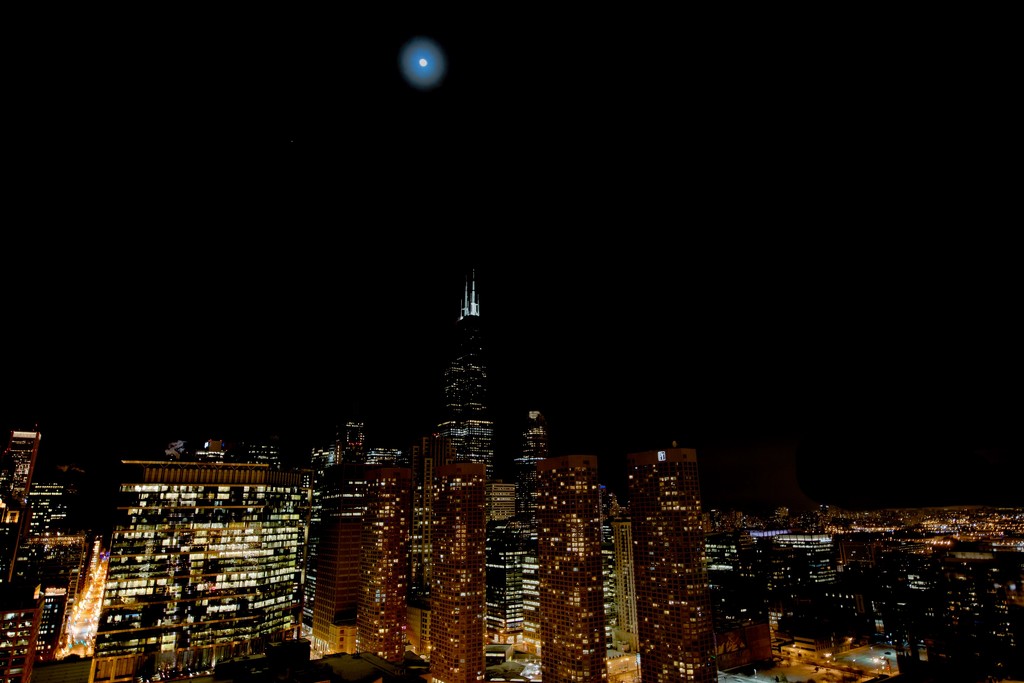 Moon Over Chicago by taffy