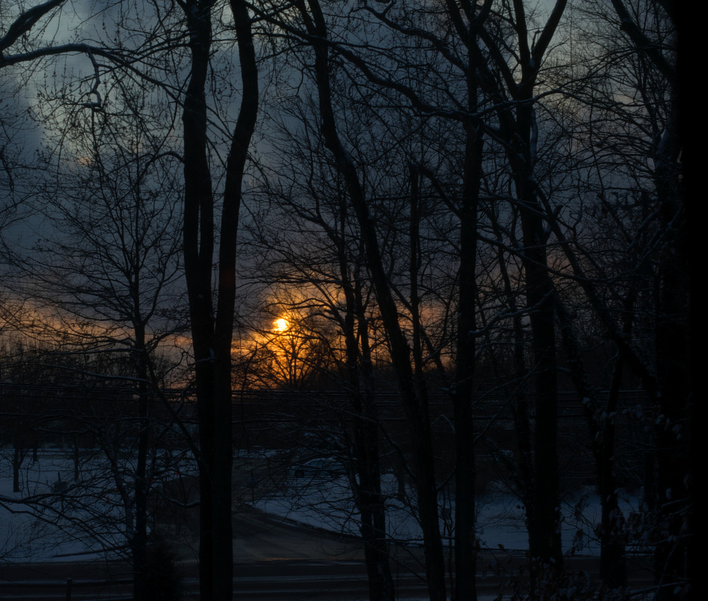 Cold sunset by loweygrace