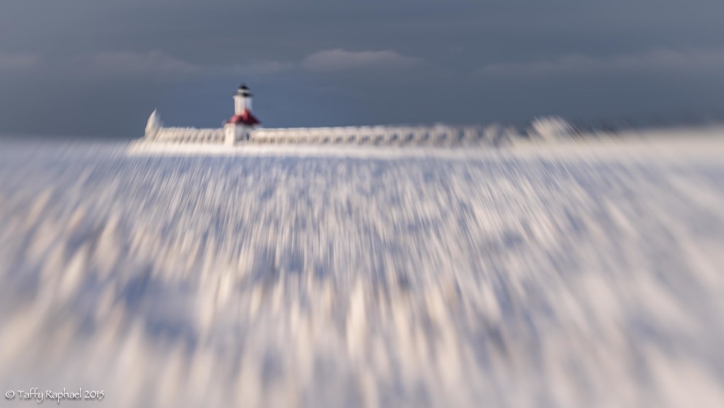 Lighthouse Blur by taffy