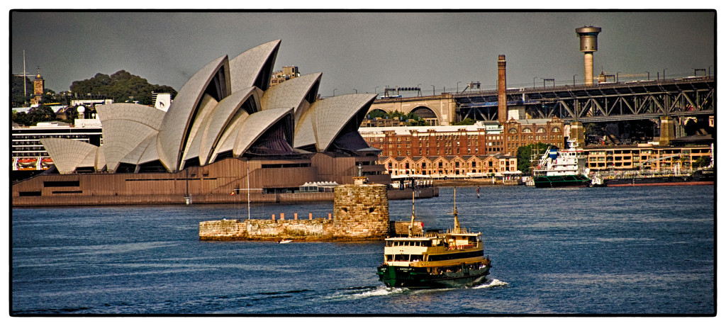 SYDNEY HARBOUR by annied