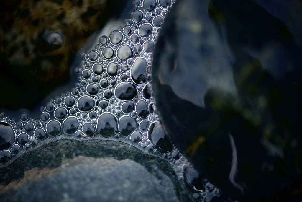 Ocean Bubbles by kwind