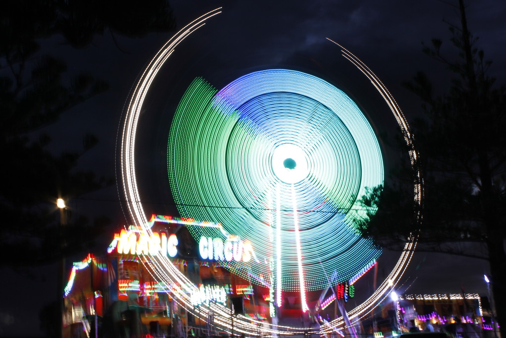 I'm in a spin. by gilbertwood