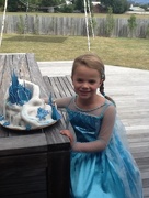 24th Jan 2015 - Elsa and her cake