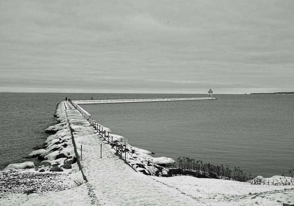 The Breakwater at Two Harbors by tosee