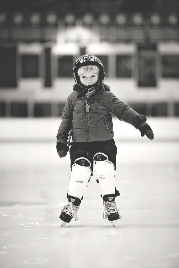 Learning to skate by kiwichick