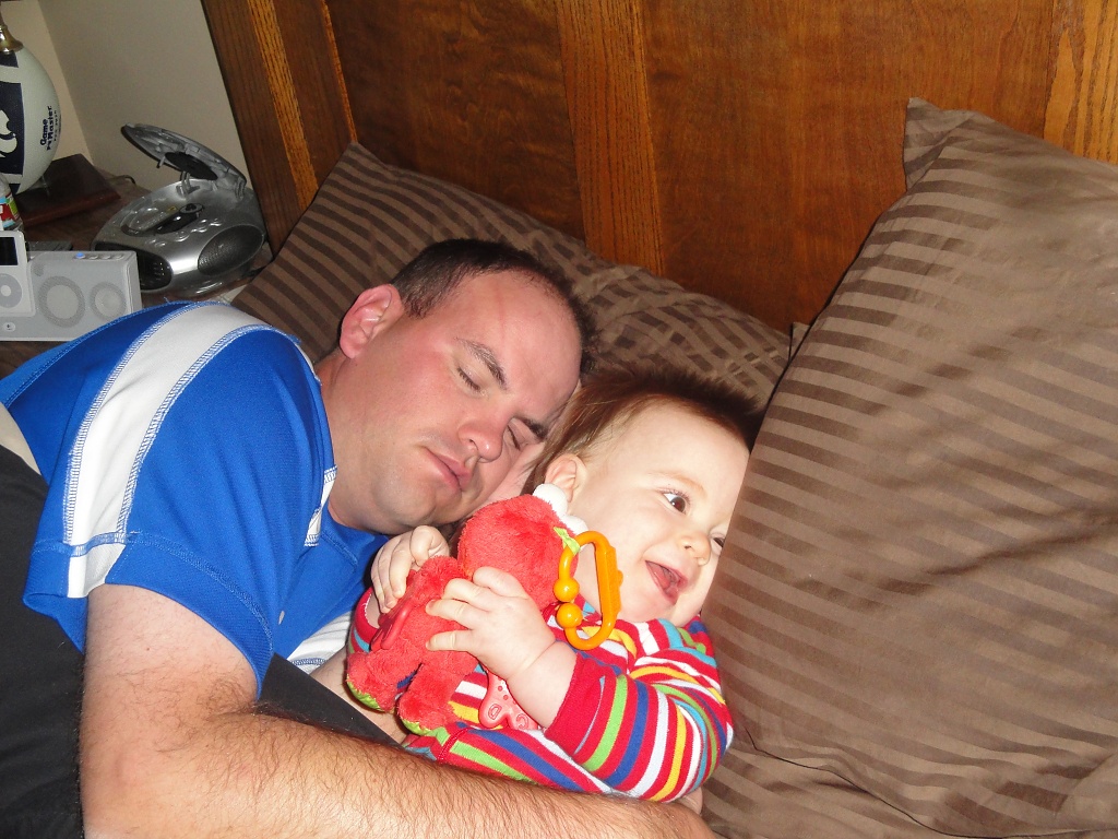 In bed with Dad by coachallam