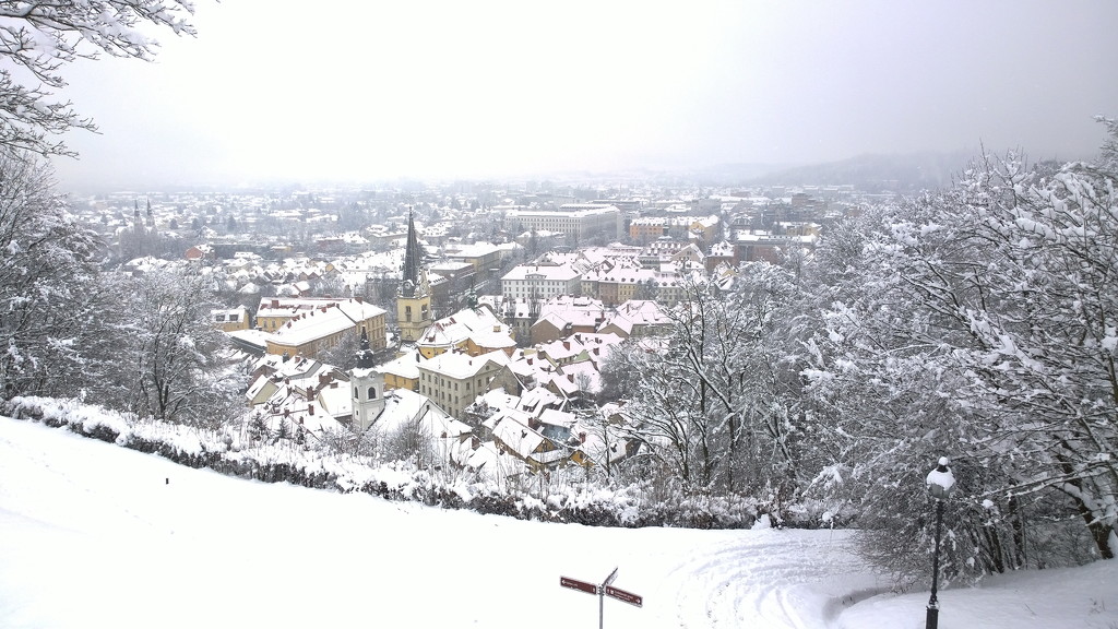 Ljubljana all in white by petaqui