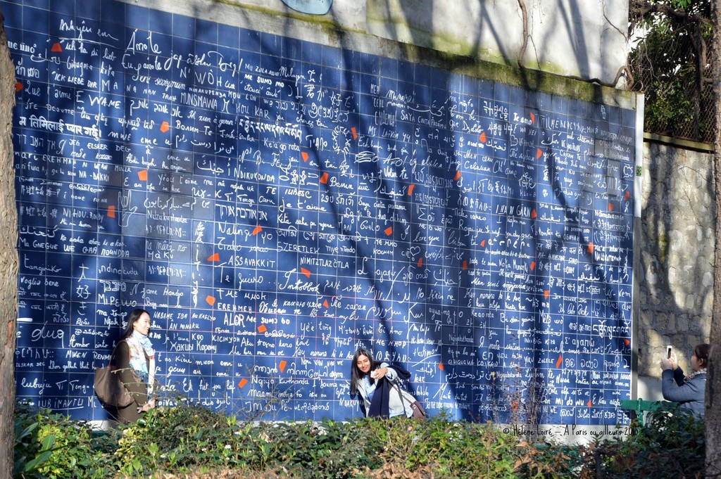 the "I love you" wall by parisouailleurs