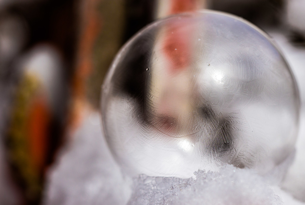 and another ... frozen bubble by aecasey