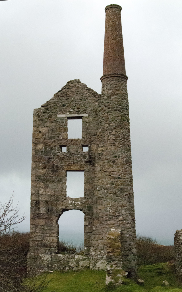 Carn Galver Mine - Engine house remains by sjc88