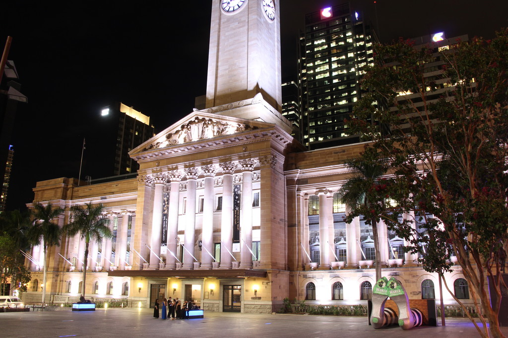 City Hall Lights Up for Peter Greste by terryliv
