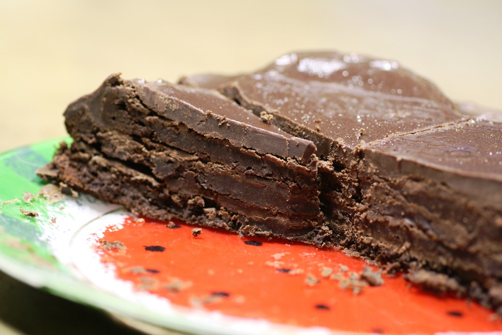 Chocolate cake by sarahlh