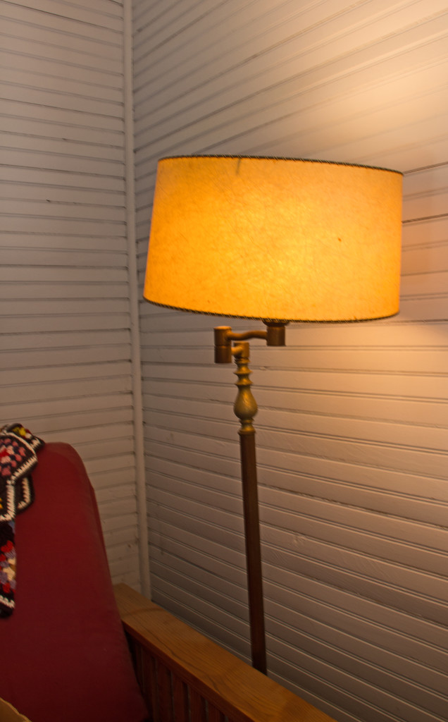 Reading lamp by randystreat