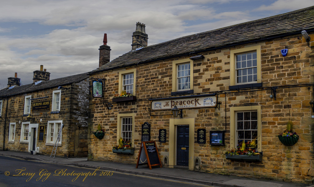 Derbyshire Pub by tonygig