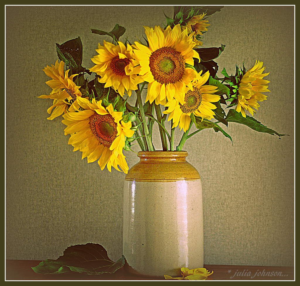 Van Gogh inspired  Sunflowers... by julzmaioro