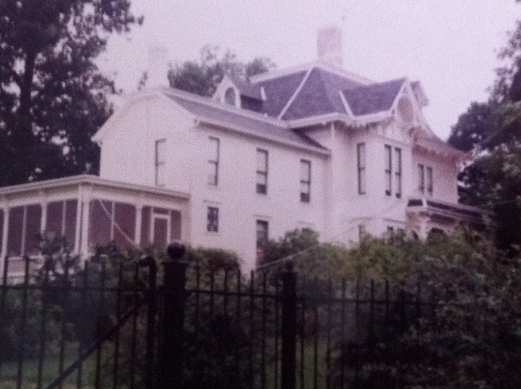 Truman Residence by bkbinthecity