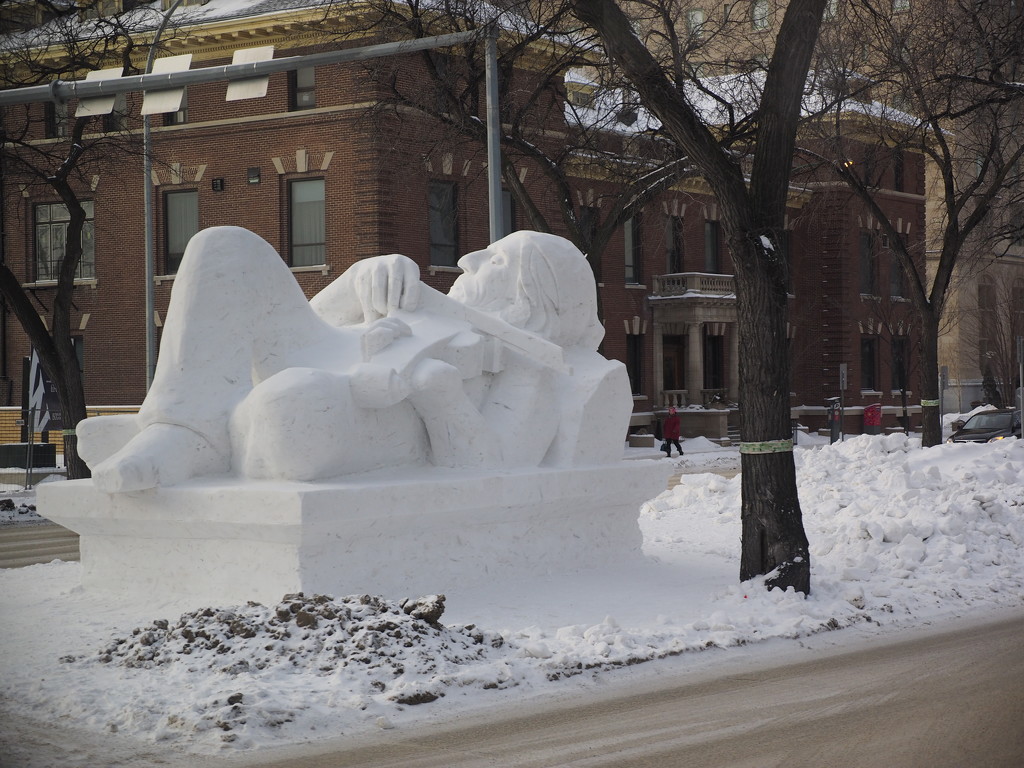 Snow Sculpture by selkie
