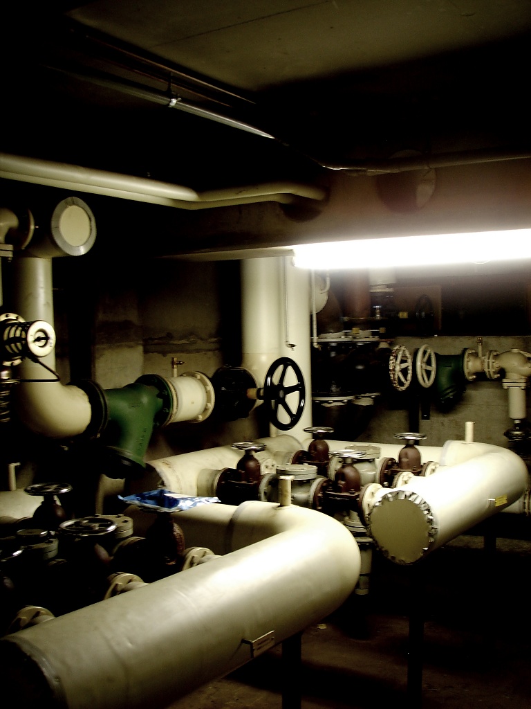 Pipes and valves by berend