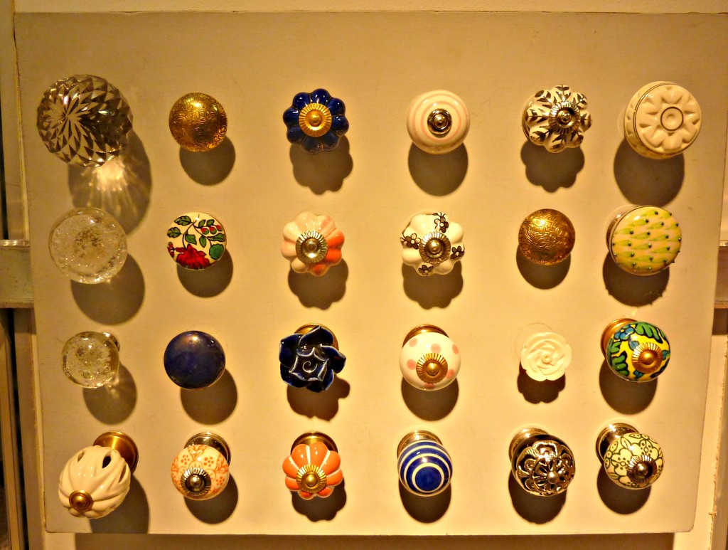 Knobs by wendyfrost