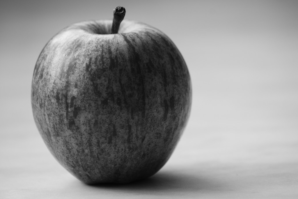 Apple by richardcreese