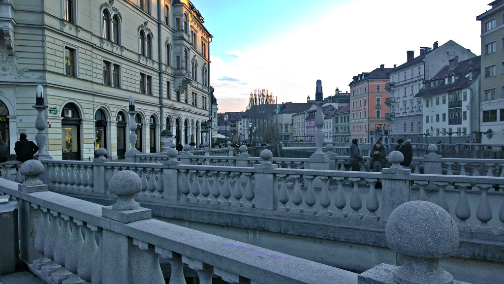 Ljubljana sees the sun by petaqui