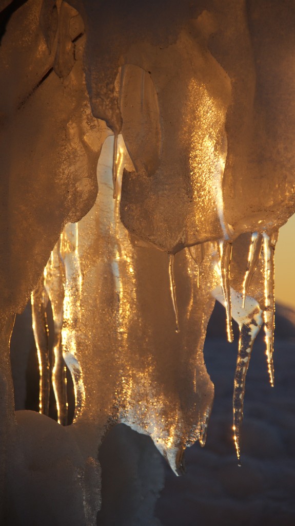 Ice Formations by selkie