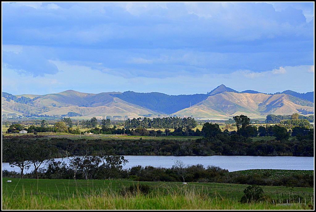 View across Lake Kopuera by nickspicsnz