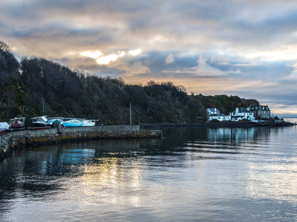Harbour and Hawkcraig by frequentframes