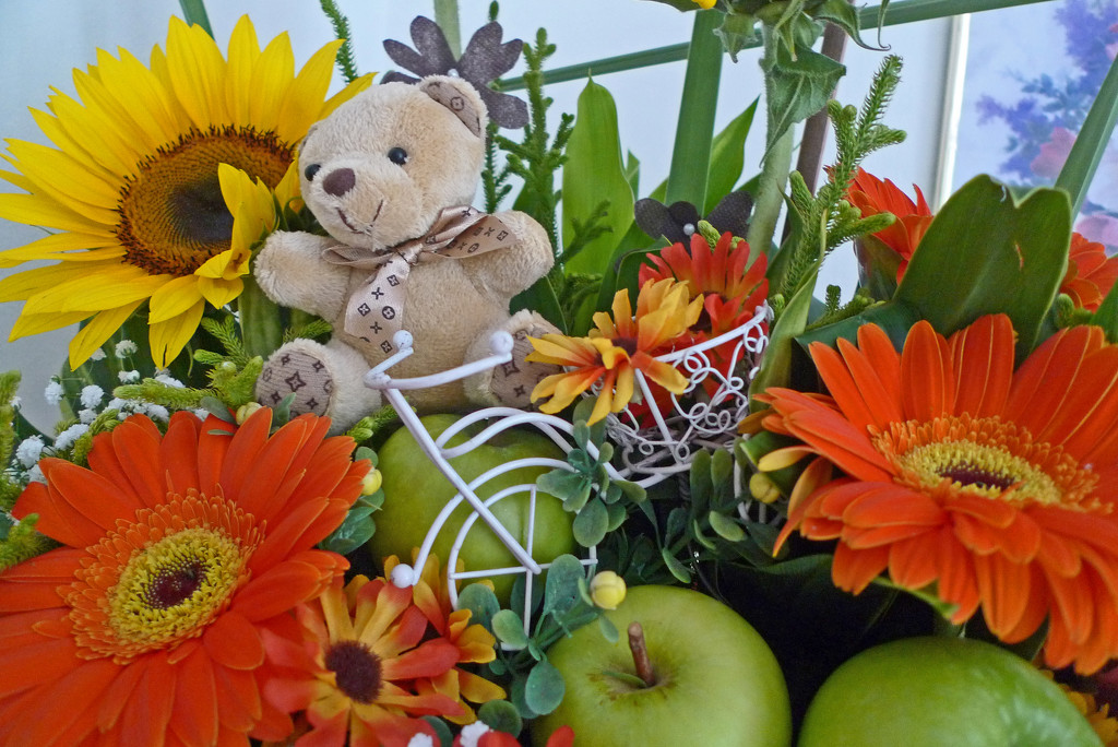 flower and fruit basket by ianjb21