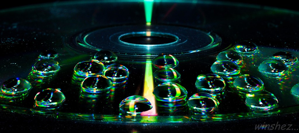 water on cd stacked by winshez