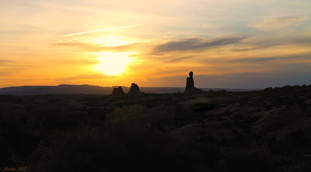 High Desert Sunset by harbie