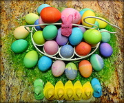 2nd Apr 2015 - Lots of colored eggs for Easter!