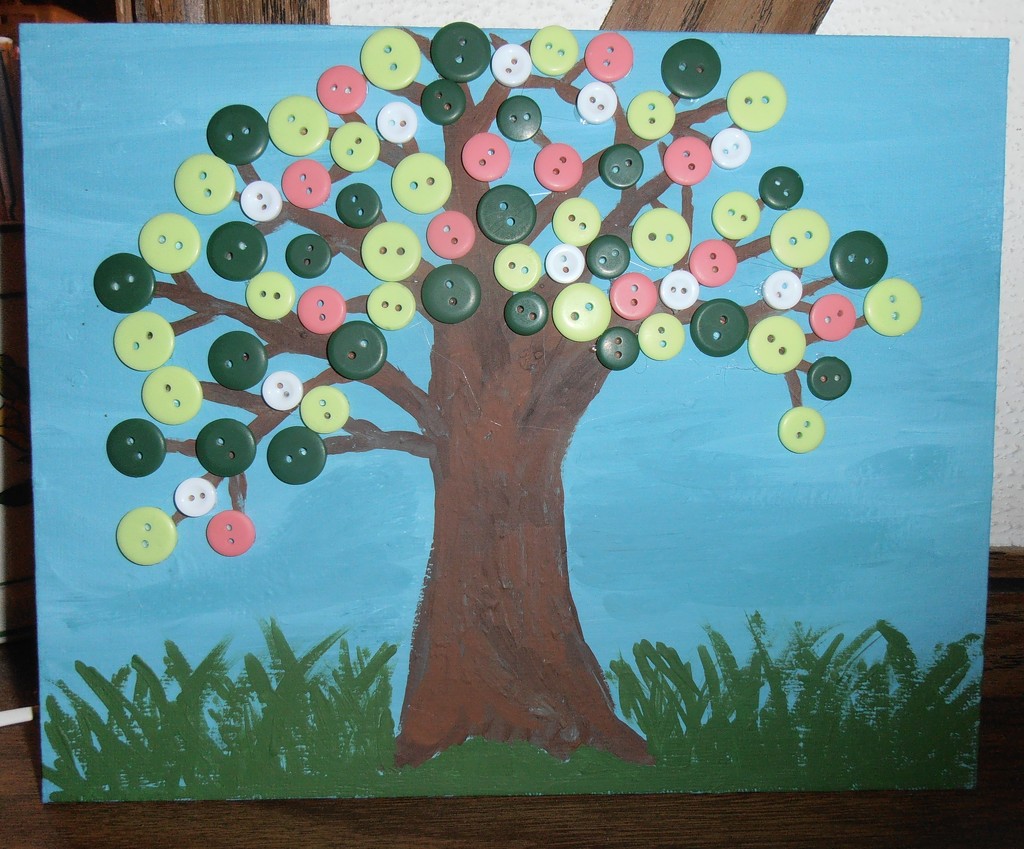 Button Tree by julie