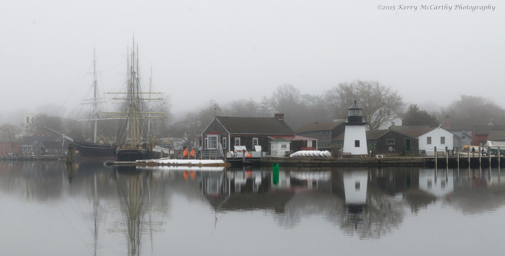 Fog and drizzle on the Mystic River by mccarth1